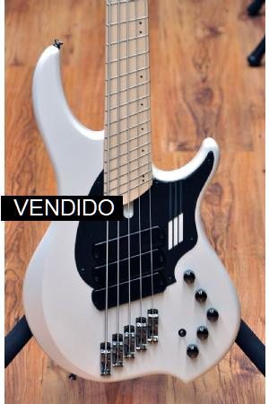 Dingwall Combustion NG3-5 Nolly Getgood Signature Ducati Pearl White Dingwall Combustion NG3-5 Nolly Getgood Signature Ducati Pearl White